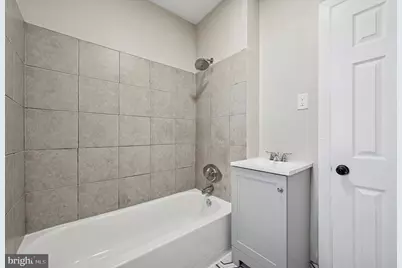 502 W Cumberland Street, Philadelphia, PA 19133 - Photo 14