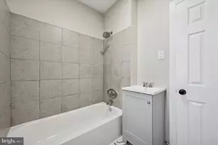 502 W Cumberland St, Philadelphia, PA 19133 - Photo 14