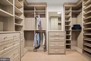 1911 Walnut, Philadelphia, PA 19103 - Photo 18