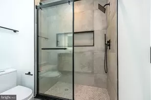 1649 6th Street N, Philadelphia, PA 19122 - Photo 14