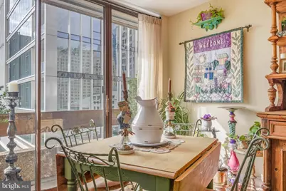 1326 Spruce Street #808, Philadelphia, PA 19107 - Photo 4