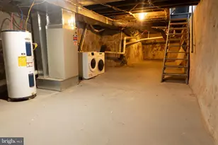 1714 N Lambert St, Philadelphia, PA 19121 - Photo 32