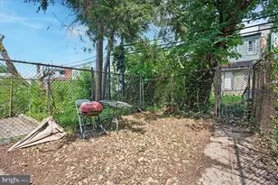 6033 Kershaw St, Philadelphia, PA 19151 - Photo 8