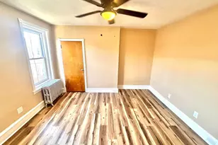 2038 S Dorrance St, Philadelphia, PA 19145 - Photo 14