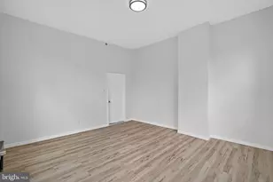 2252 S Hicks St, Philadelphia, PA 19145 - Photo 4