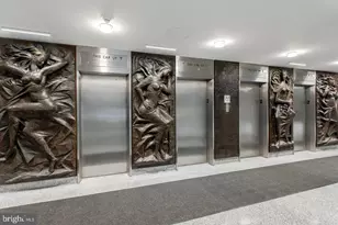 604-36 S Washington Square, Philadelphia, PA 19106 - Photo 16