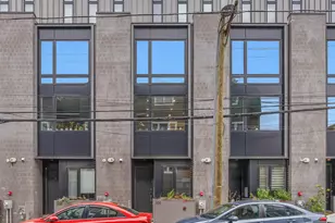 306 Poplar St, Philadelphia, PA 19123 - Photo 2