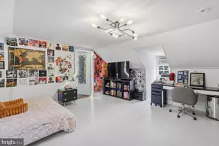 1012 W Cliveden St, Philadelphia, PA 19119 - Photo 40