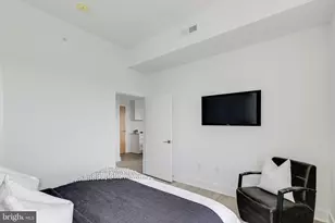 2201 Washington Ave, Philadelphia, PA 19146 - Photo 12