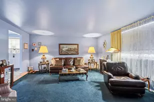 8900 Alton St, Philadelphia, PA 19115 - Photo 6