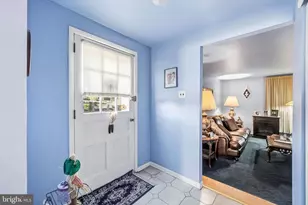 8900 Alton St, Philadelphia, PA 19115 - Photo 4