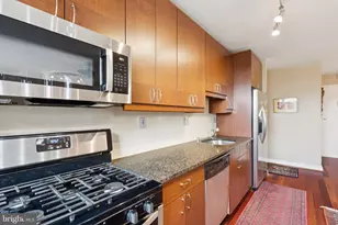 2601 Pennsylvania Ave, Philadelphia, PA 19130 - Photo 12