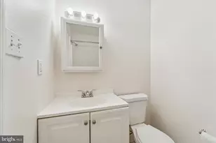 1606 Wallace St, Philadelphia, PA 19130 - Photo 8