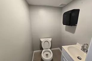 5901 Colgate St, Philadelphia, PA 19120 - Photo 10