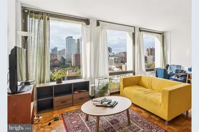 210 Locust Street #16EW, Philadelphia, PA 19106 - Photo 1