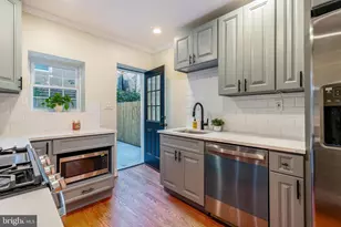 1930 Gerritt St, Philadelphia, PA 19146 - Photo 6