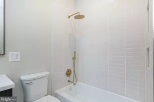 1115 Fitzgerald St, Philadelphia, PA 19148 - Photo 22