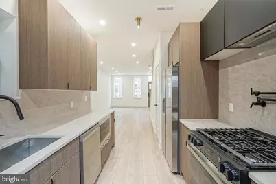 1115 Fitzgerald Street, Philadelphia, PA 19148 - Photo 10
