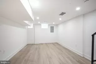 1115 Fitzgerald St, Philadelphia, PA 19148 - Photo 32