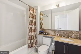 1425 Locust St, Philadelphia, PA 19102 - Photo 32
