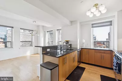 1425 Locust Street #21A, Philadelphia, PA 19102 - Photo 12