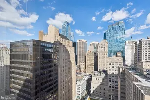 1425 Locust St, Philadelphia, PA 19102 - Photo 4