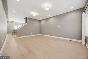 152 N Front St, Philadelphia, PA 19106 - Photo 8