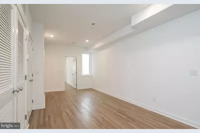 727 N 39th Street #2, Philadelphia, PA 19104 - Photo 4