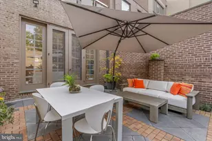 254 S 3rd St, Philadelphia, PA 19106 - Photo 22