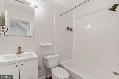 2322 Wallace Street, Philadelphia, PA 19130 - Photo 8