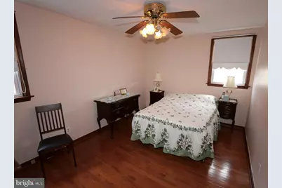 709 Hartel Avenue, Philadelphia, PA 19111 - Photo 34