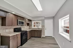 3019 Weikel St, Philadelphia, PA 19134 - Photo 8