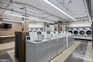 2601 Pennsylvania Ave, Philadelphia, PA 19130 - Photo 30