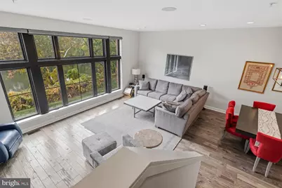 4586 Riverside Way, Philadelphia, PA 19127 - Photo 4