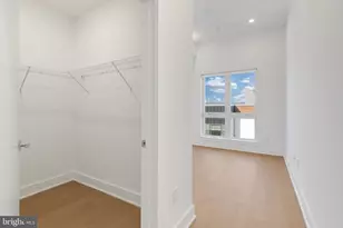 1731 Tilghman St, Philadelphia, PA 19122 - Photo 14