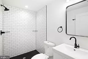 2322 N Mutter St, Philadelphia, PA 19133 - Photo 14