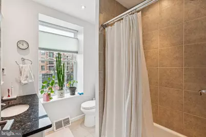 2305 Grays Ferry Avenue, Philadelphia, PA 19146 - Photo 22