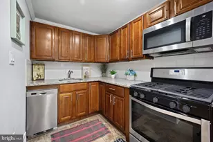 7649 Malvern Ave, Philadelphia, PA 19151 - Photo 8