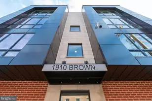 1910 Brown St, Philadelphia, PA 19130 - Photo 8