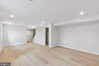 2800 Bridge Street, Philadelphia, PA 19137 - Photo 4