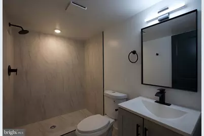 1224 W Silver Street #1, Philadelphia, PA 19133 - Photo 16