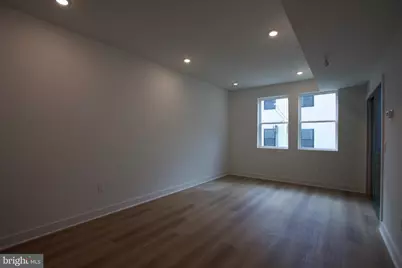 1224 W Silver Street #2, Philadelphia, PA 19133 - Photo 8