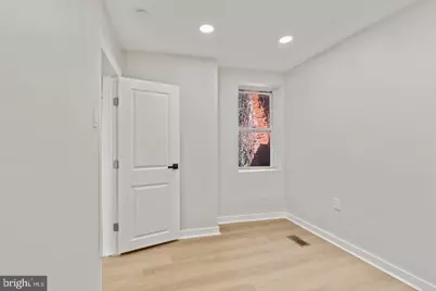 2321 W Firth Street, Philadelphia, PA 19132 - Photo 6