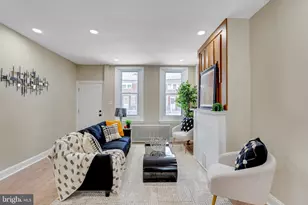 2070 Bridge St, Philadelphia, PA 19124 - Photo 2