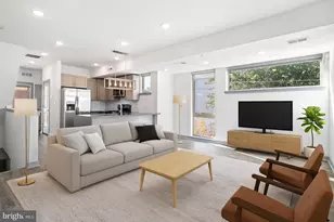 419 W Berks St, Philadelphia, PA 19122 - Photo 2