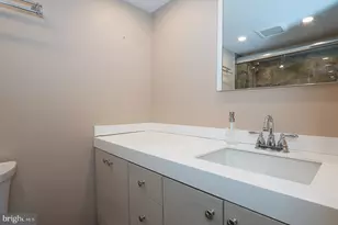 1919 Chestnut St, Philadelphia, PA 19103 - Photo 10