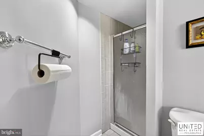 2001 Hamilton #2001, Philadelphia, PA 19130 - Photo 26