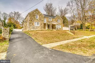 5011 Woodbine Ave, Philadelphia, PA 19131 - Photo 2