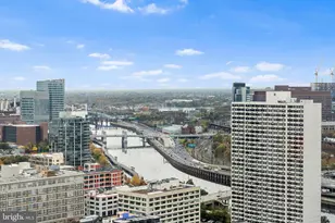 2101 Market St, Philadelphia, PA 19103 - Photo 32