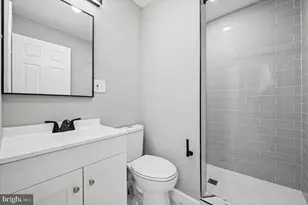 1525 Morris St, Philadelphia, PA 19145 - Photo 14